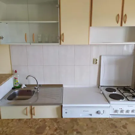 Marta 公寓 Kaštel Novi