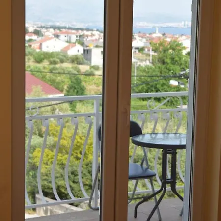 Marta 公寓 Kaštel Novi