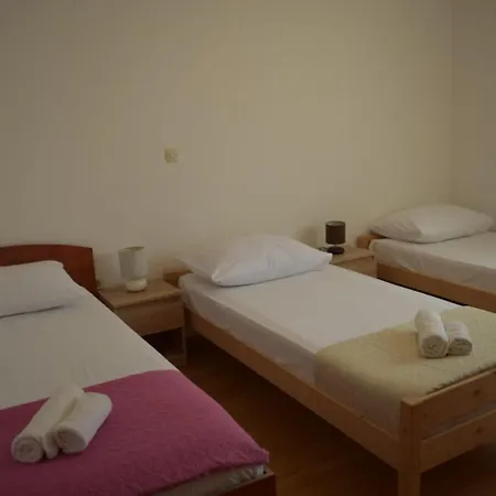 Marta 公寓 Kaštel Novi